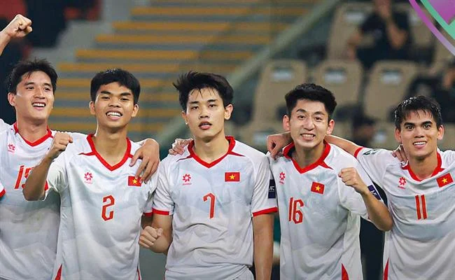 Tiền thưởng độc quyền f1680 ios